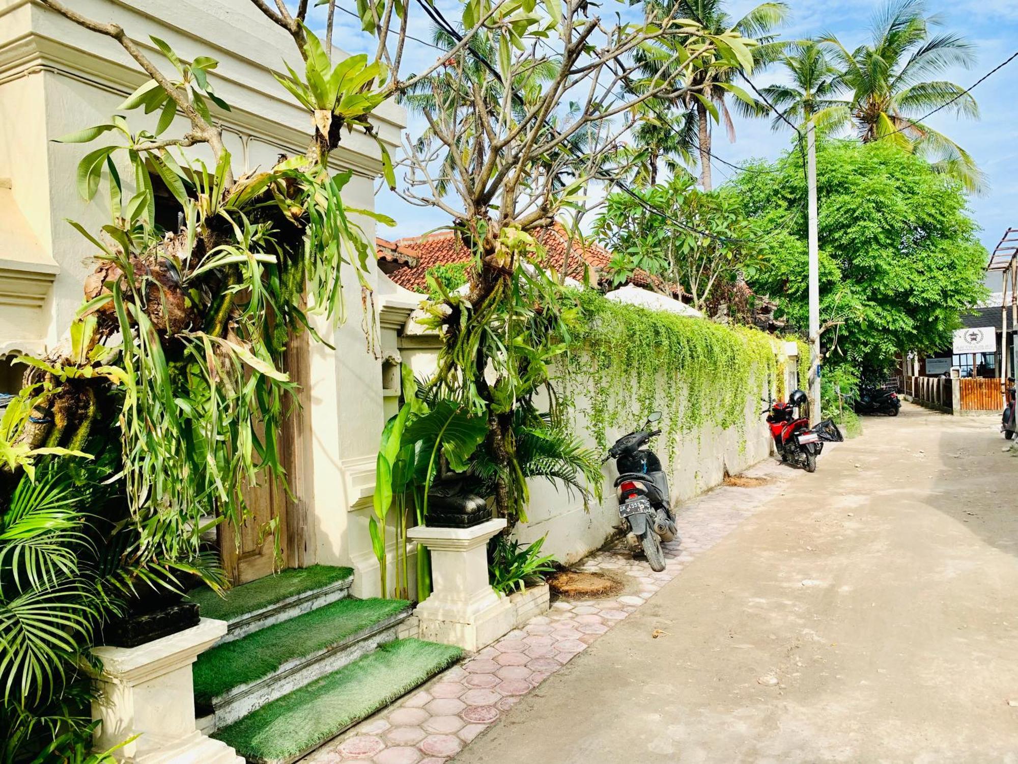 Pondok Baruna Garden Lembongan Exterior foto