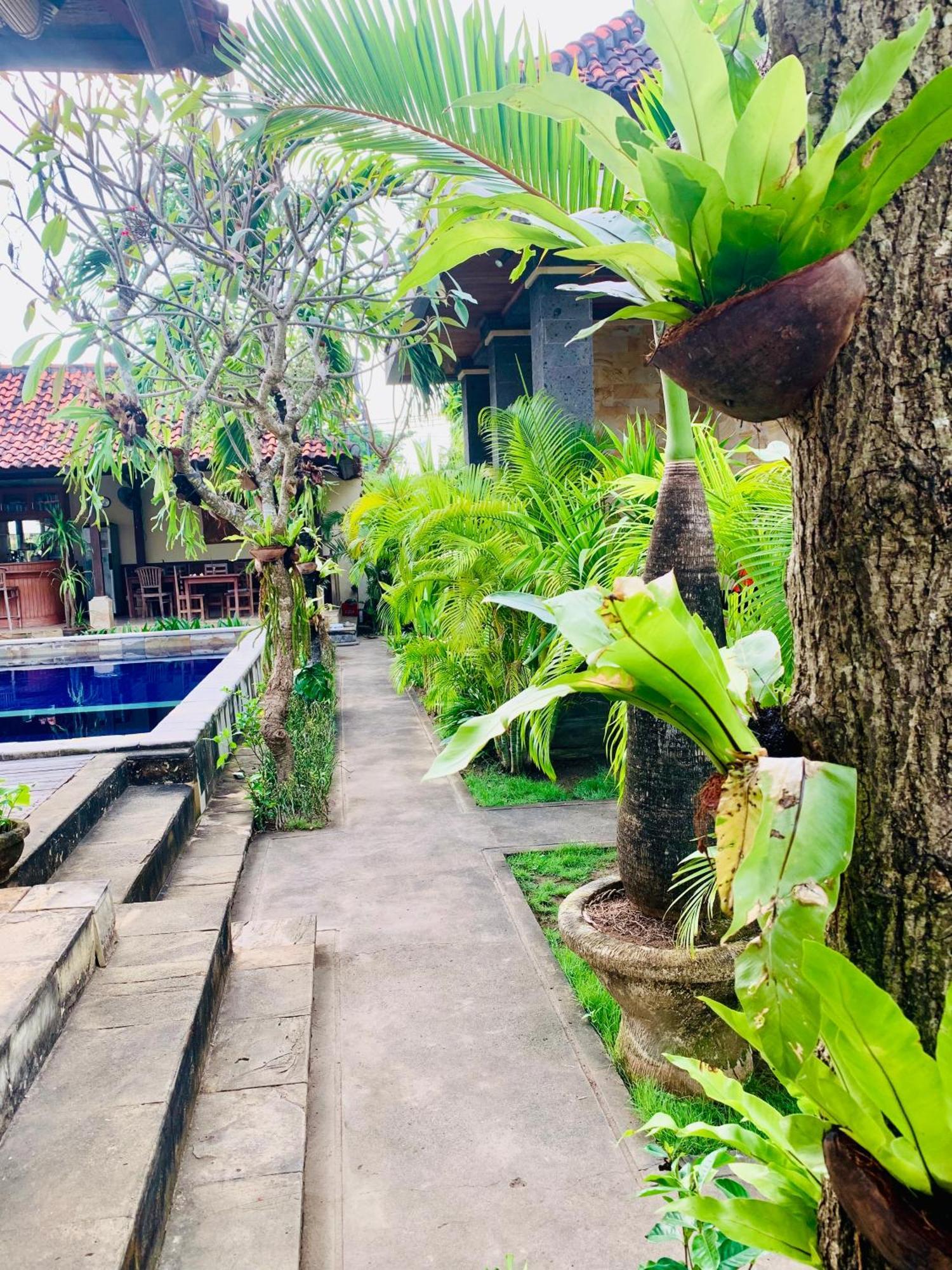 Pondok Baruna Garden Lembongan Exterior foto